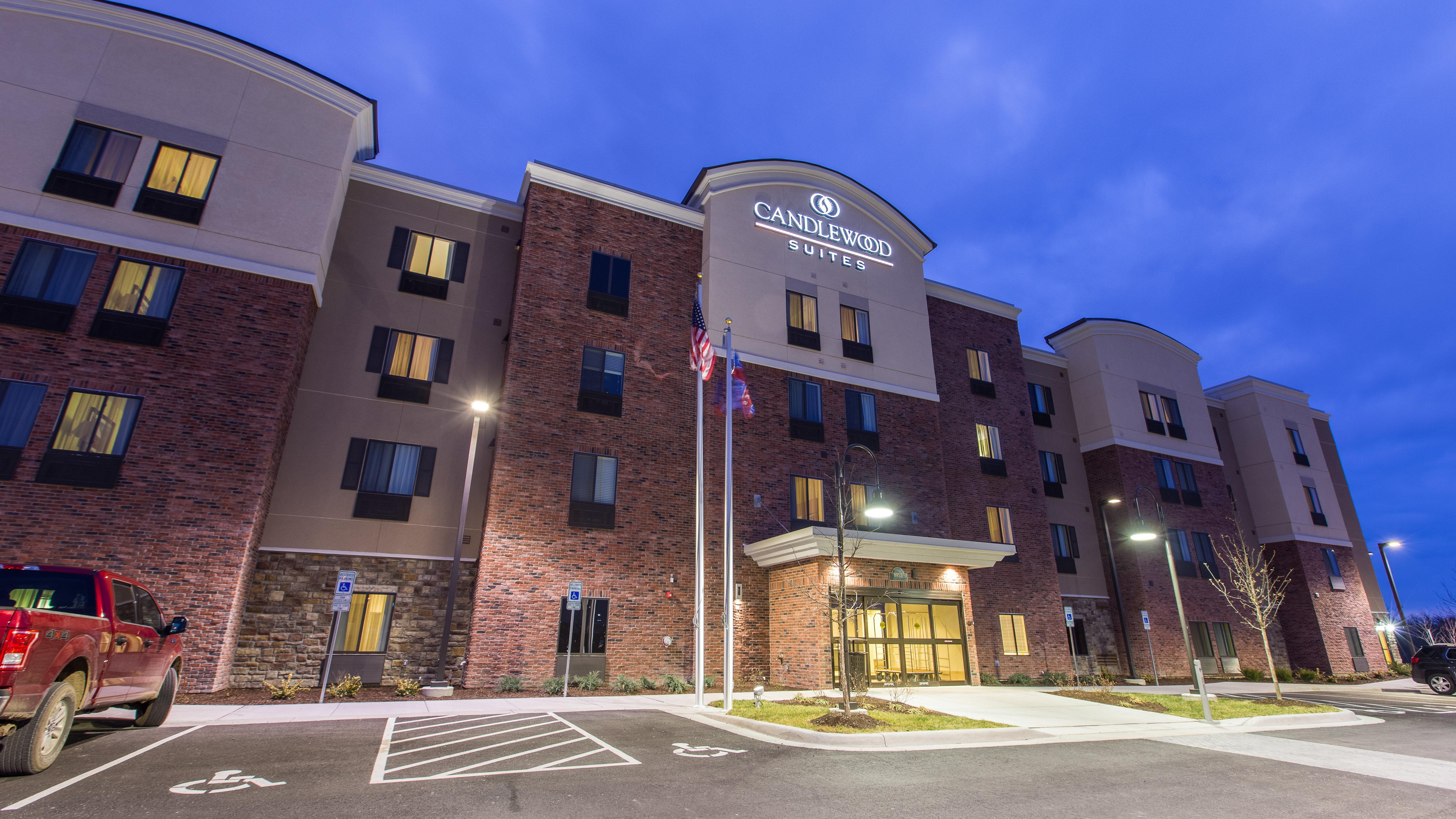 Candlewood Suites Overland Park W 135Th St By Ihg Exterior photo