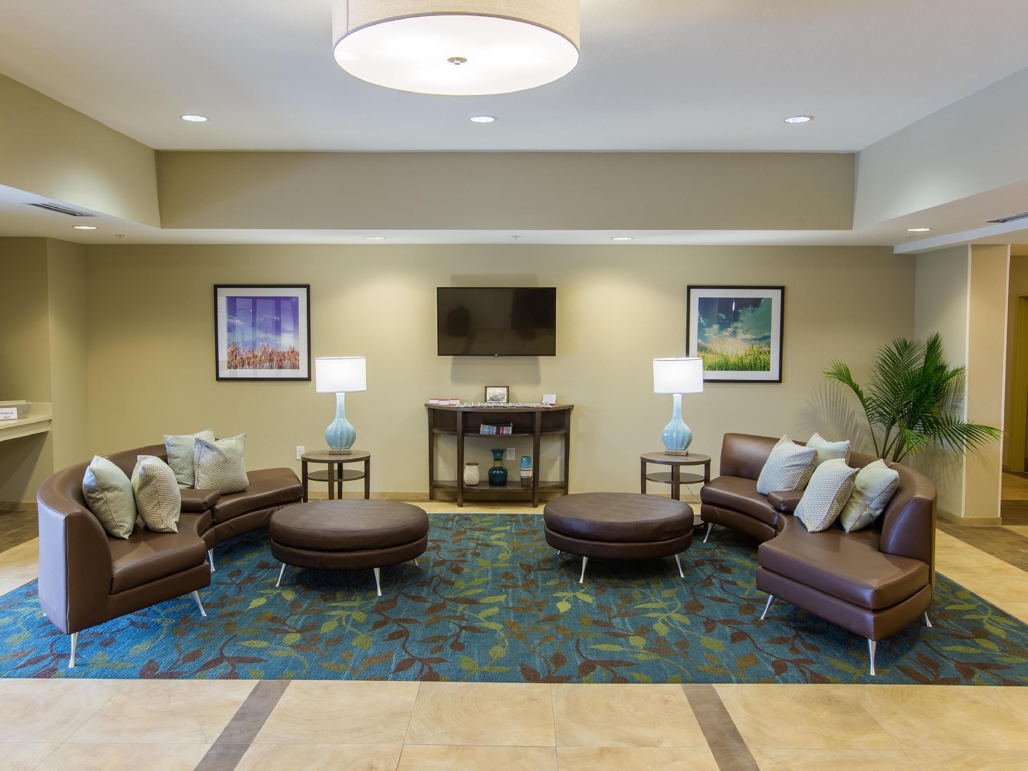 Candlewood Suites Overland Park W 135Th St By Ihg Exterior photo